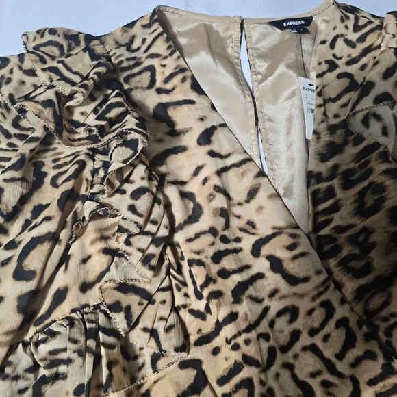 Express Leopard Print Ruffle Blouse Crop V-Neck Animal Chiffon Women's Large - Picture 6 of 9